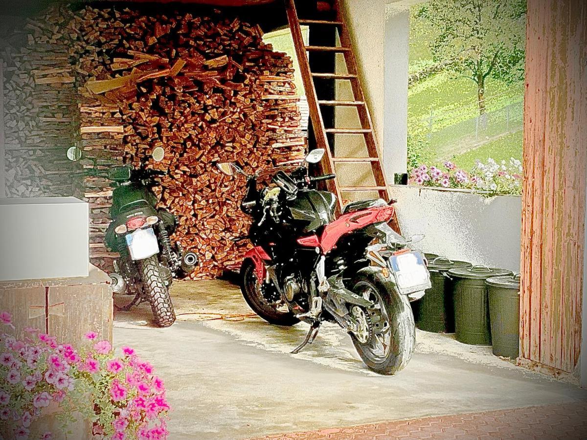 B&B Cuore Verde Поскиаво Екстериор снимка